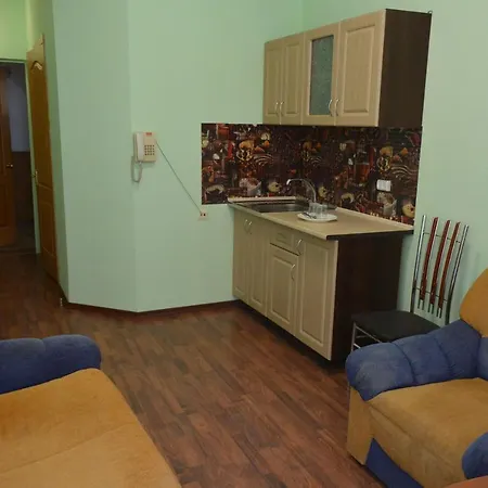 Private Osobnyak Hotel 3*